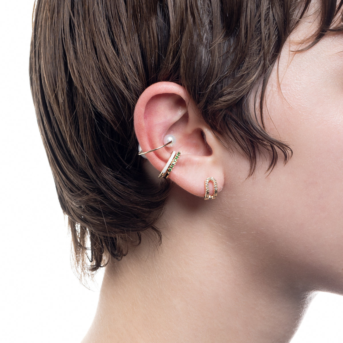 Beluga オブロング ダイヤモンド ピアス