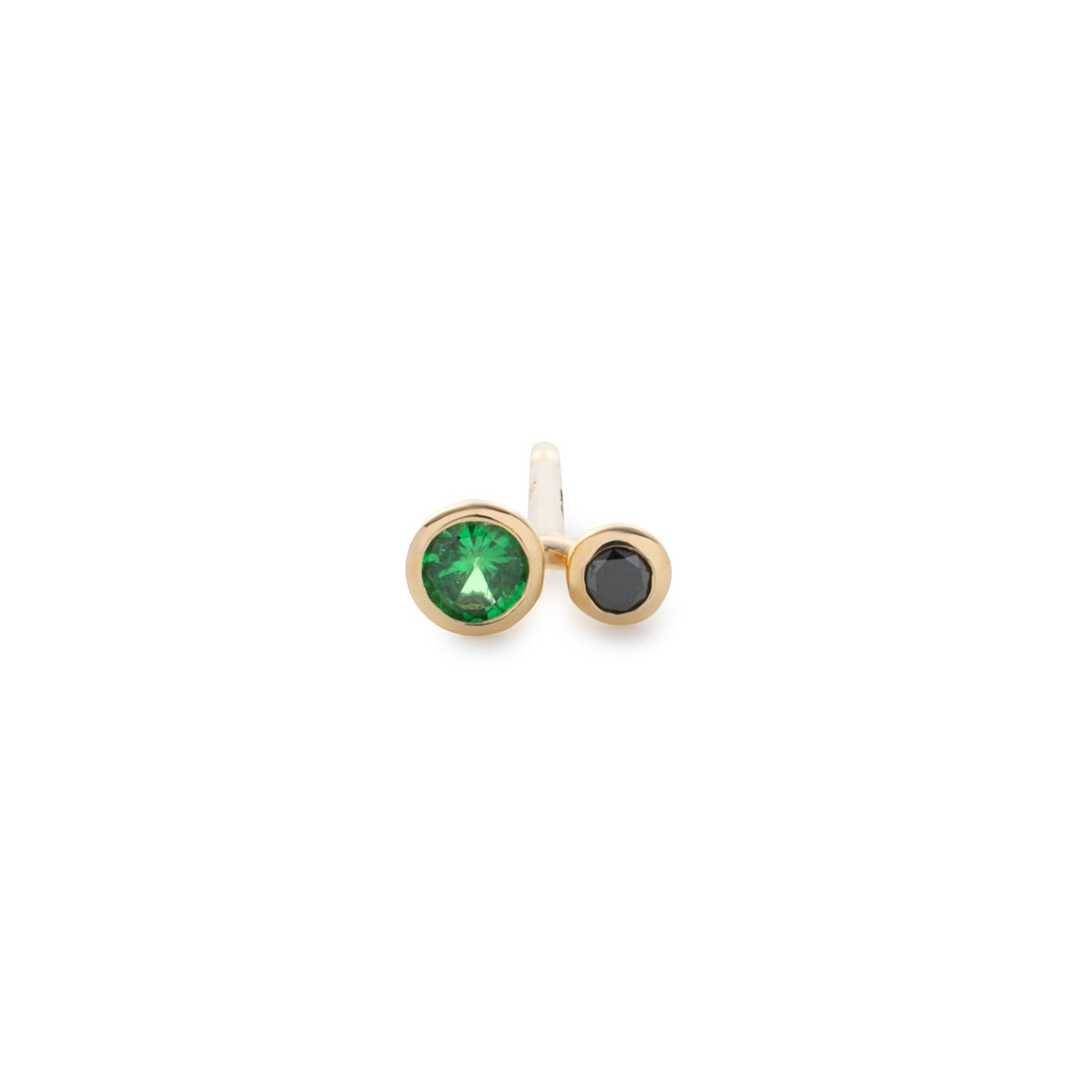 DROSERA グリーンガーネット & ブラックダイヤモンド スタッド ピアス