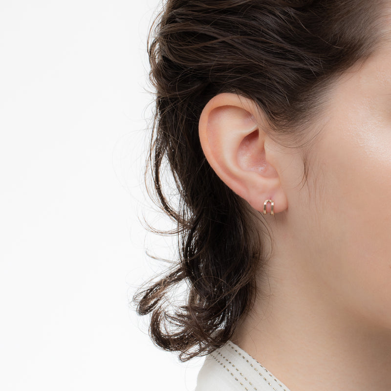 Beluga ダブル ヒンジ ハギー ピアス XSサイズ – Hirotaka Jewelry Beluga ダブル ヒンジ ハギー ピアス XSサイズ – Hirotaka Jewelry